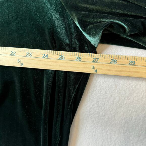 Lauren Ralph Lauren Women’s Size 2x Velour V-Neck Pull Over Shirt Emerald‎ Green - Picture 4 of 10